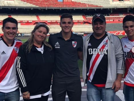 Mariana Alvarez with her family.